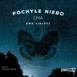 Pochyłe niebo Tom 1 Ćma — okładka audiobooka