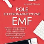 Tytuł: Pole elektromagnetyczne EMF. Skuteczne strategie ochrony Ciebie i Twoich bliskich przed oddziaływaniem pól elektromagnetycznych telefonów komórkowych – SAR, Wi-Fi, 5G
Autor: Joseph Mercola
Wydawnictwo: Vital
Formaty: EPUB, PDF, MOBI