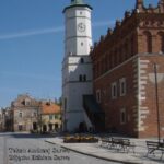 Tytuł: Sandomierski Ratusz i Rynek
Autor: Andrzej Sarwa, Elżbieta Sarwa
Wydawnictwo: Armoryka
Formaty: PDF