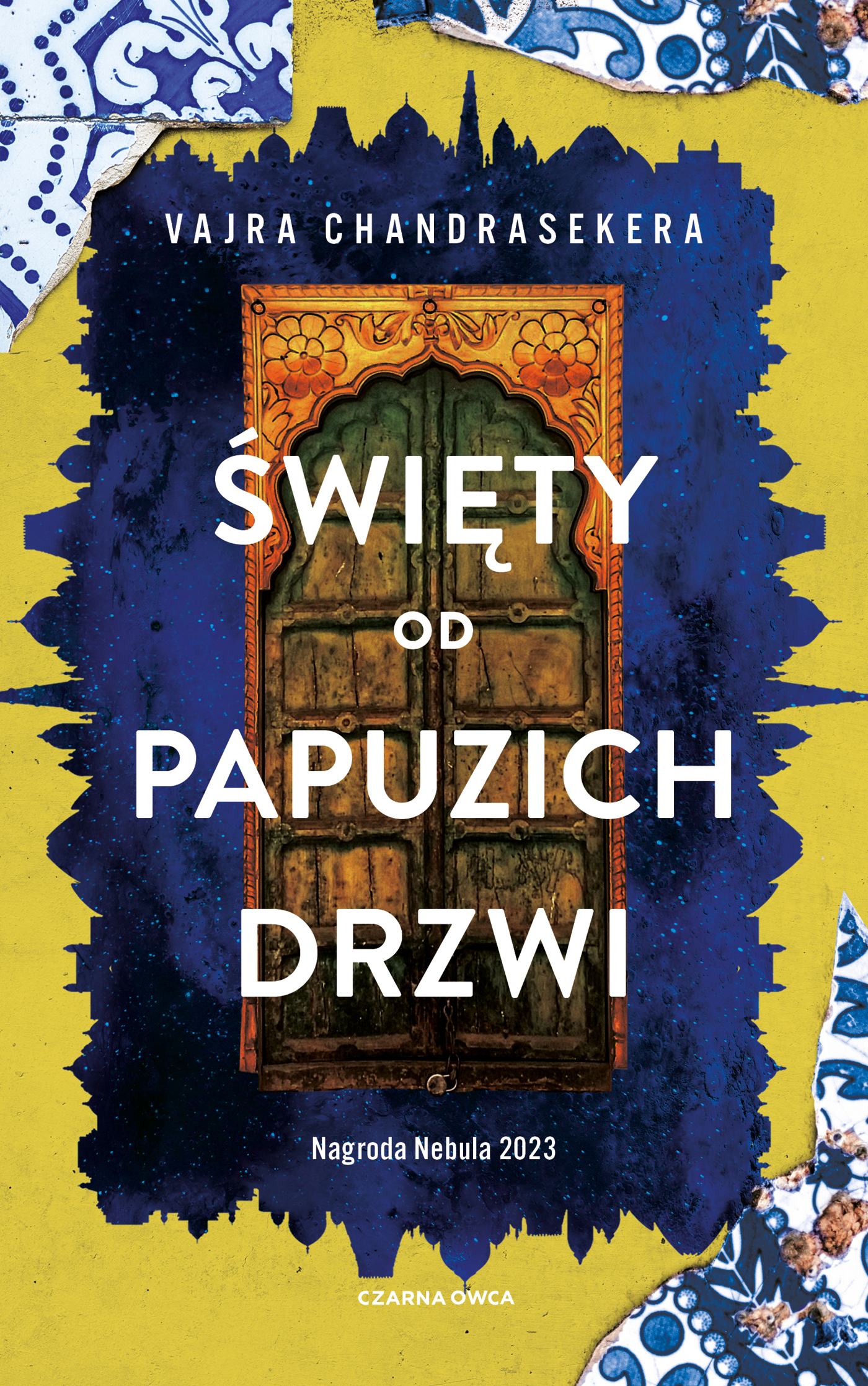 Tytuł: Święty od papuzich drzwi
Autor: Vajra Chandrasekera
Wydawnictwo: Wydawnictwo Czarna Owca
Formaty: EPUB, MOBI