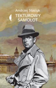 Tytuł: Tekturowy samolot
Autor: Andrzej Stasiuk
Wydawnictwo: Wydawnictwo Czarne
Formaty: EPUB, MOBI