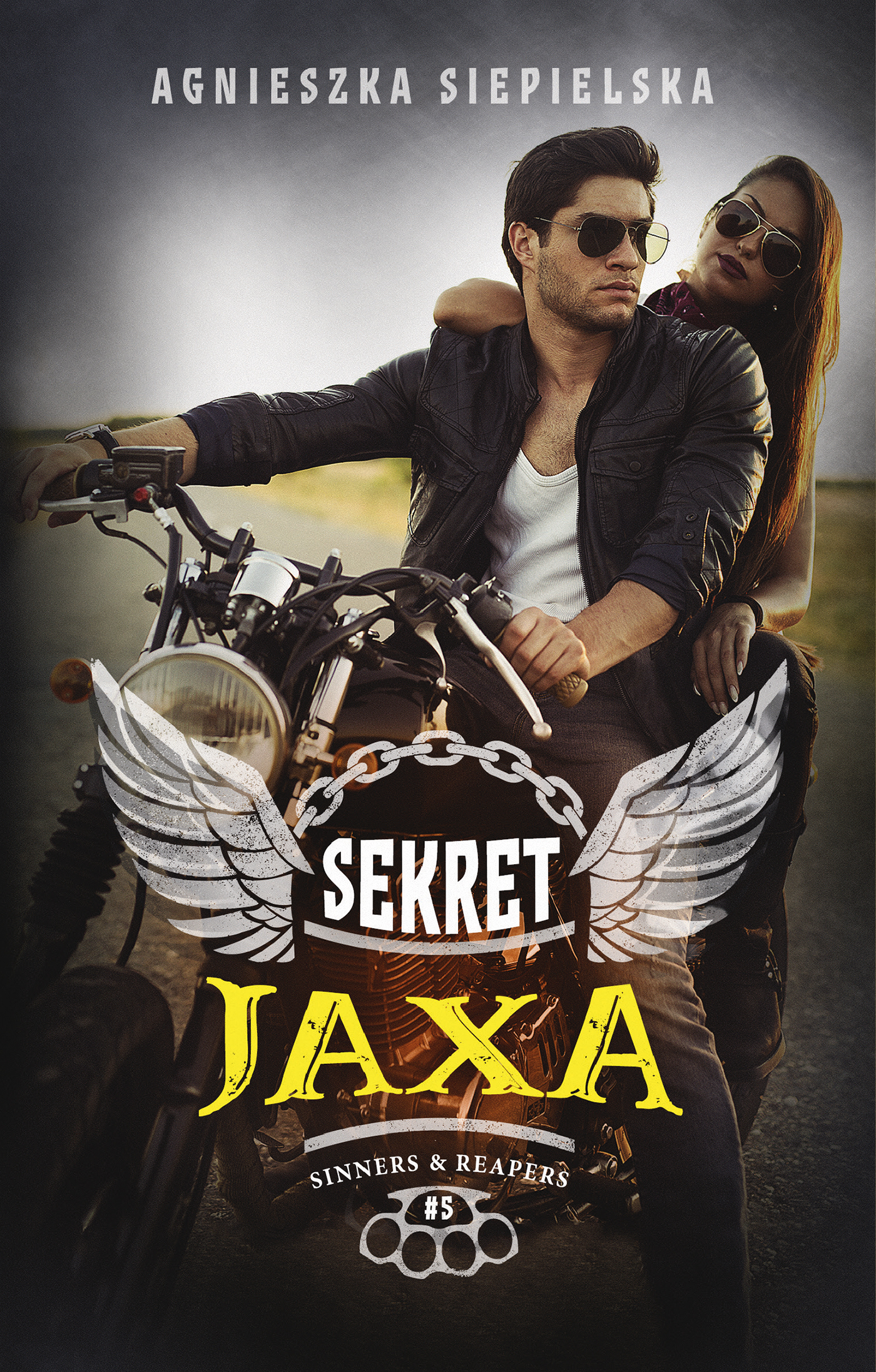Tytuł: Sekret Jaxa
Autor: Agnieszka Siepielska
Wydawnictwo: AKURAT
Formaty: EPUB, MOBI