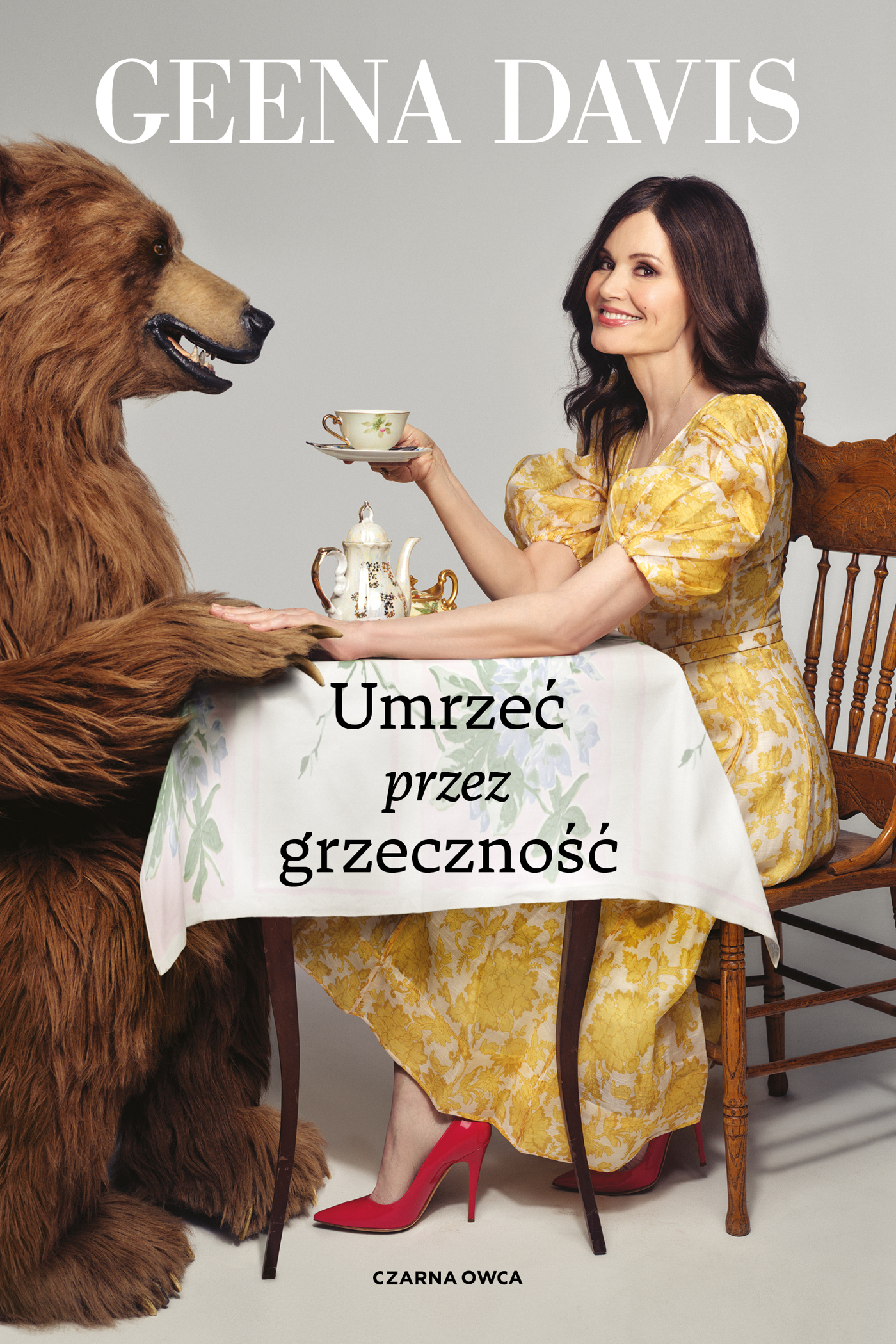 Tytuł: Umrzeć przez grzeczność
Autor: Geena Davis
Wydawnictwo: Wydawnictwo Czarna Owca
Formaty: EPUB, MOBI