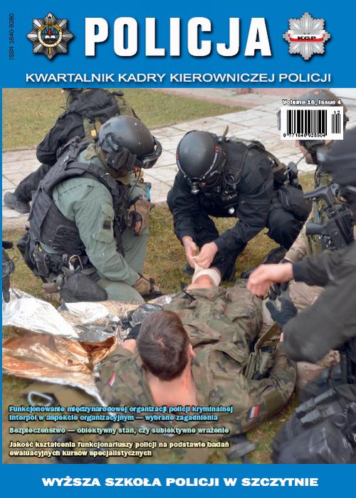 Policja 4/2015 — okładka wydania